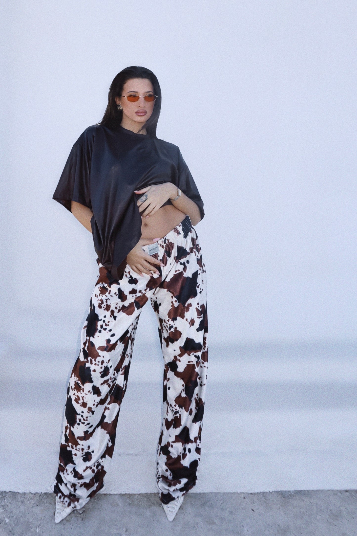 Baggy cow print pants